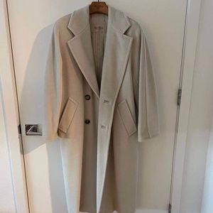 MaxMara 101801 iconic Madame coat